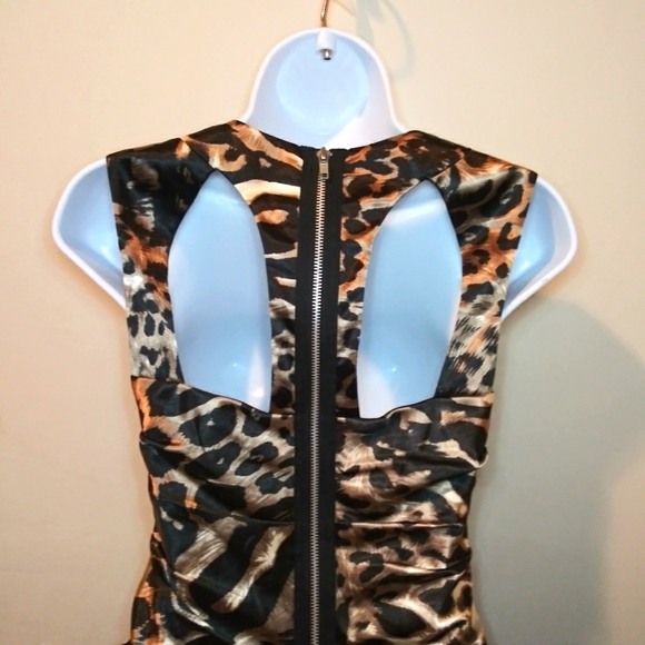 Hailey Logan By Adrianna Papell Sexy Leopard Print Ruched Satin Mini Dress - Picture 5 of 10